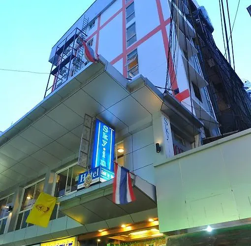 Sky 1 Отель